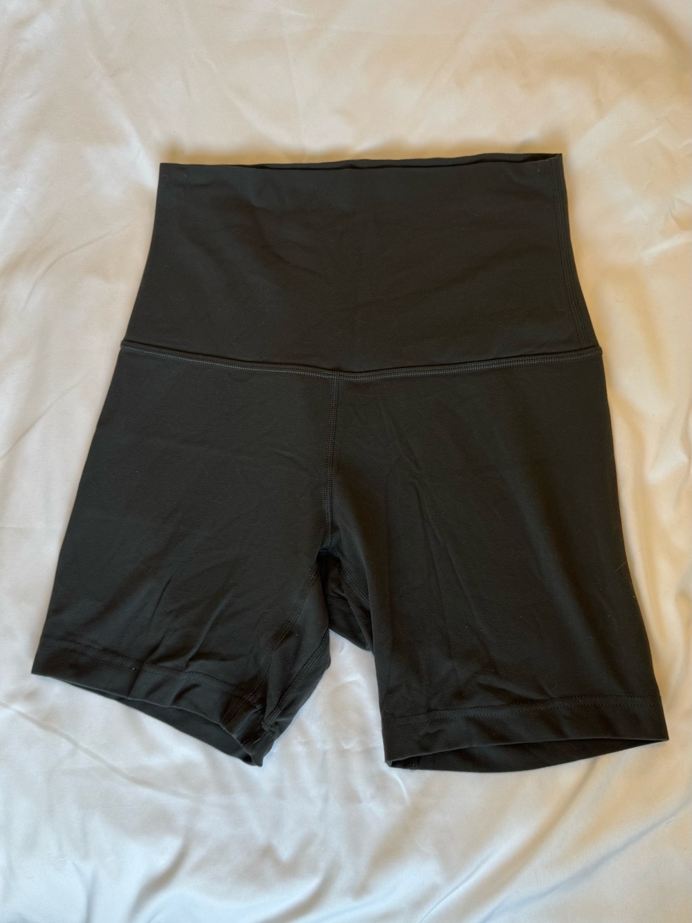 Lululemon Align Short *6"
Graphite Grey